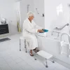 HANDICAP kúpeľňová stolička, priemer 35cm, biela - náhled 5